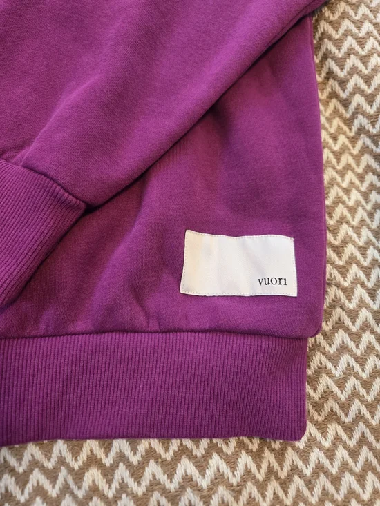 Vuori Restore Oversize Crewneck Sweatshirt - Magenta - Picture 4 of 6